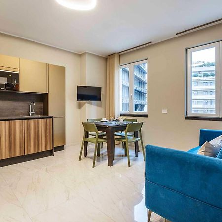 Velasca Tower Apartments ミラノ エクステリア 写真