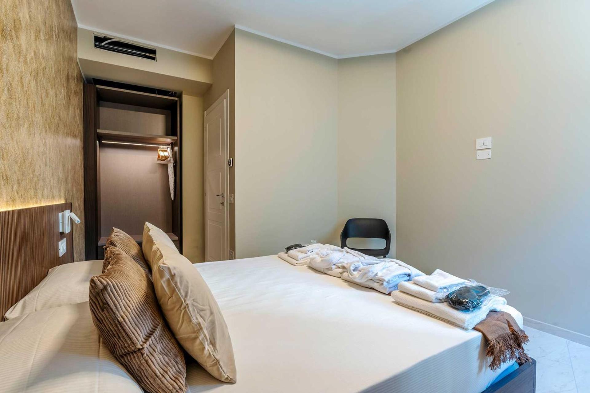 Velasca Tower Apartments ミラノ エクステリア 写真