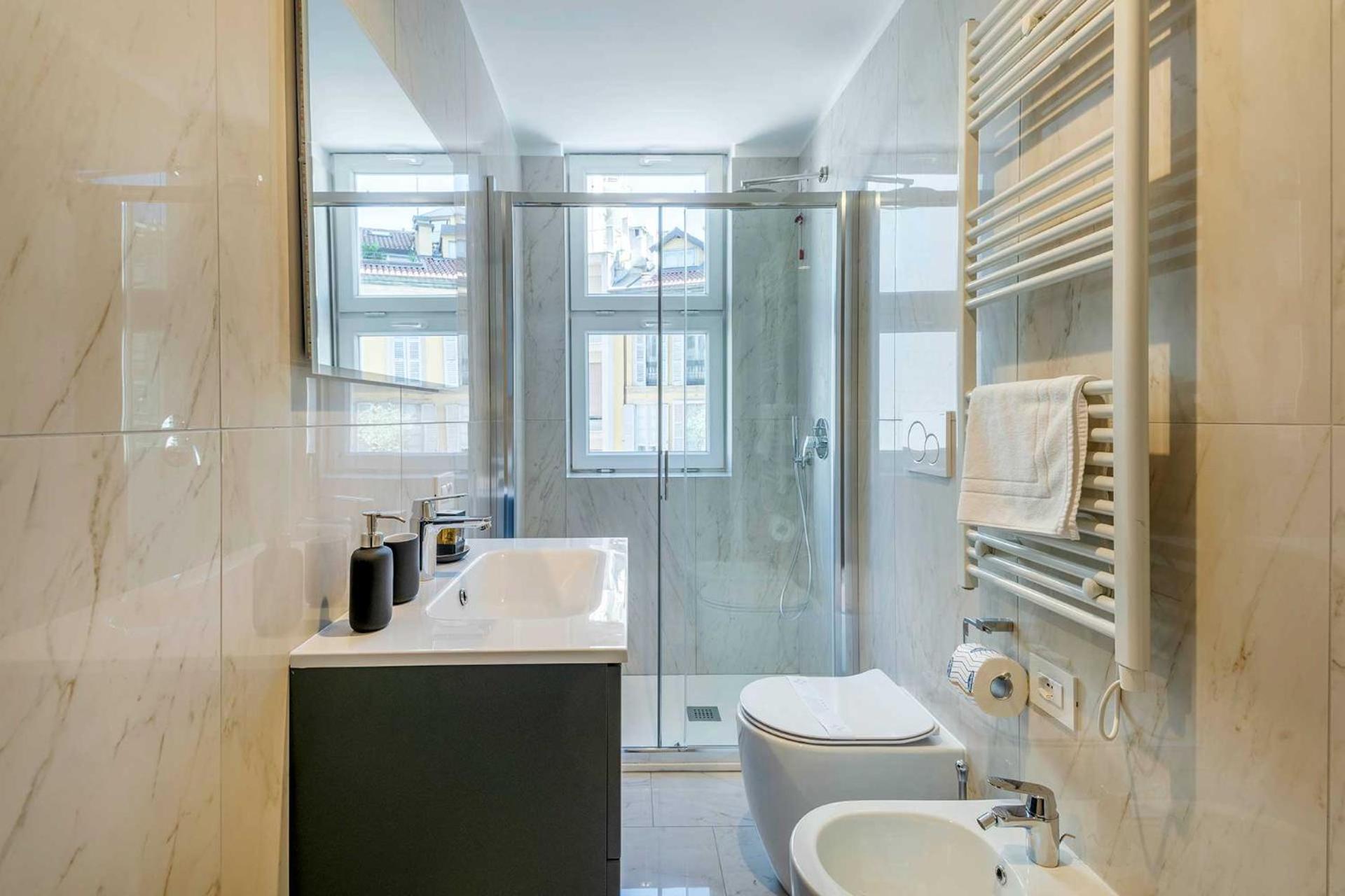 Velasca Tower Apartments ミラノ エクステリア 写真