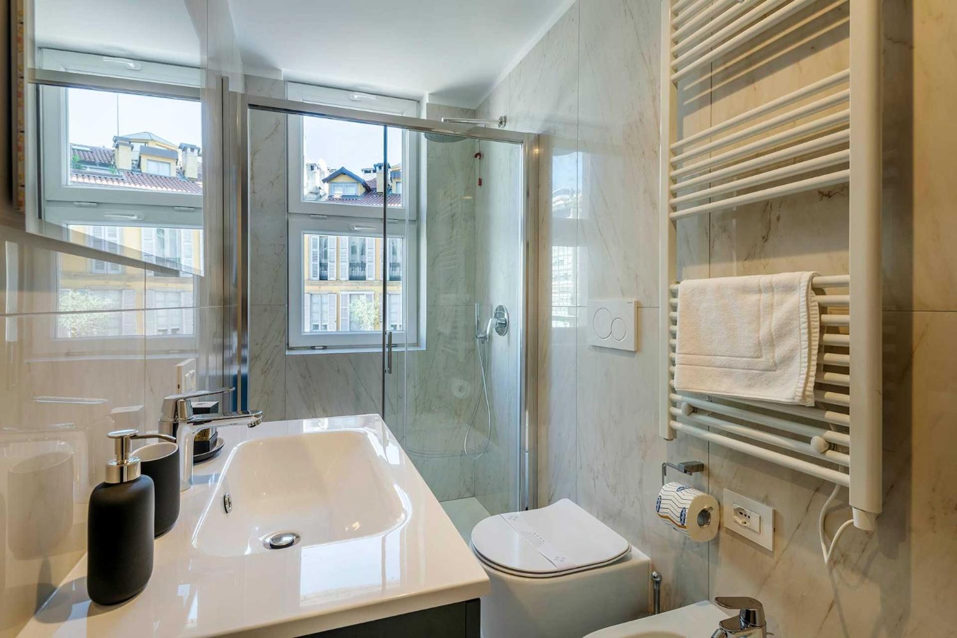 Velasca Tower Apartments ミラノ エクステリア 写真