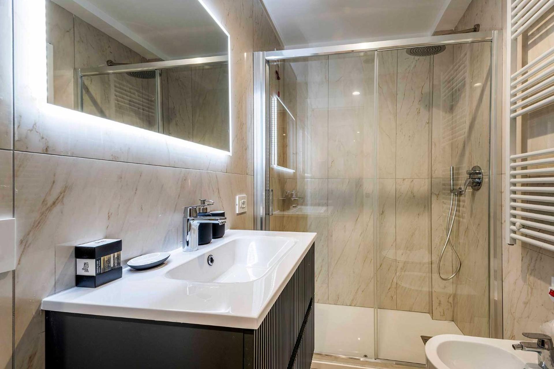 Velasca Tower Apartments ミラノ エクステリア 写真